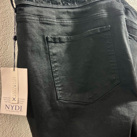 NWT NYDJ Not Your Daughters Jeans Black Velvet Waist Marilyn Straight Pants 26W - Picture 7 of 11